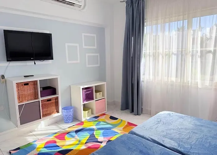 Spacious Sheikh Delta شقة *
